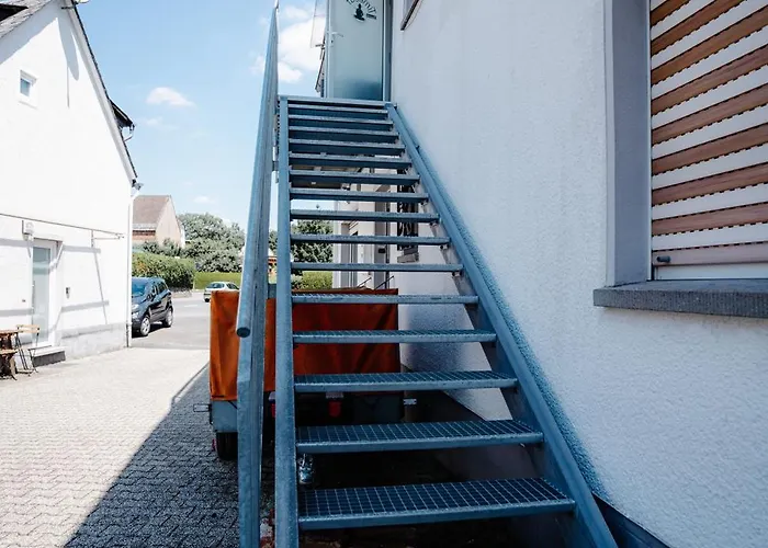 Timeout Namaste Ellar